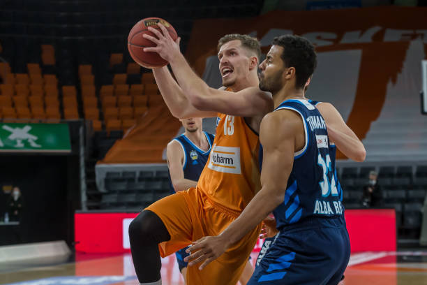 单一的传统 单一的传统